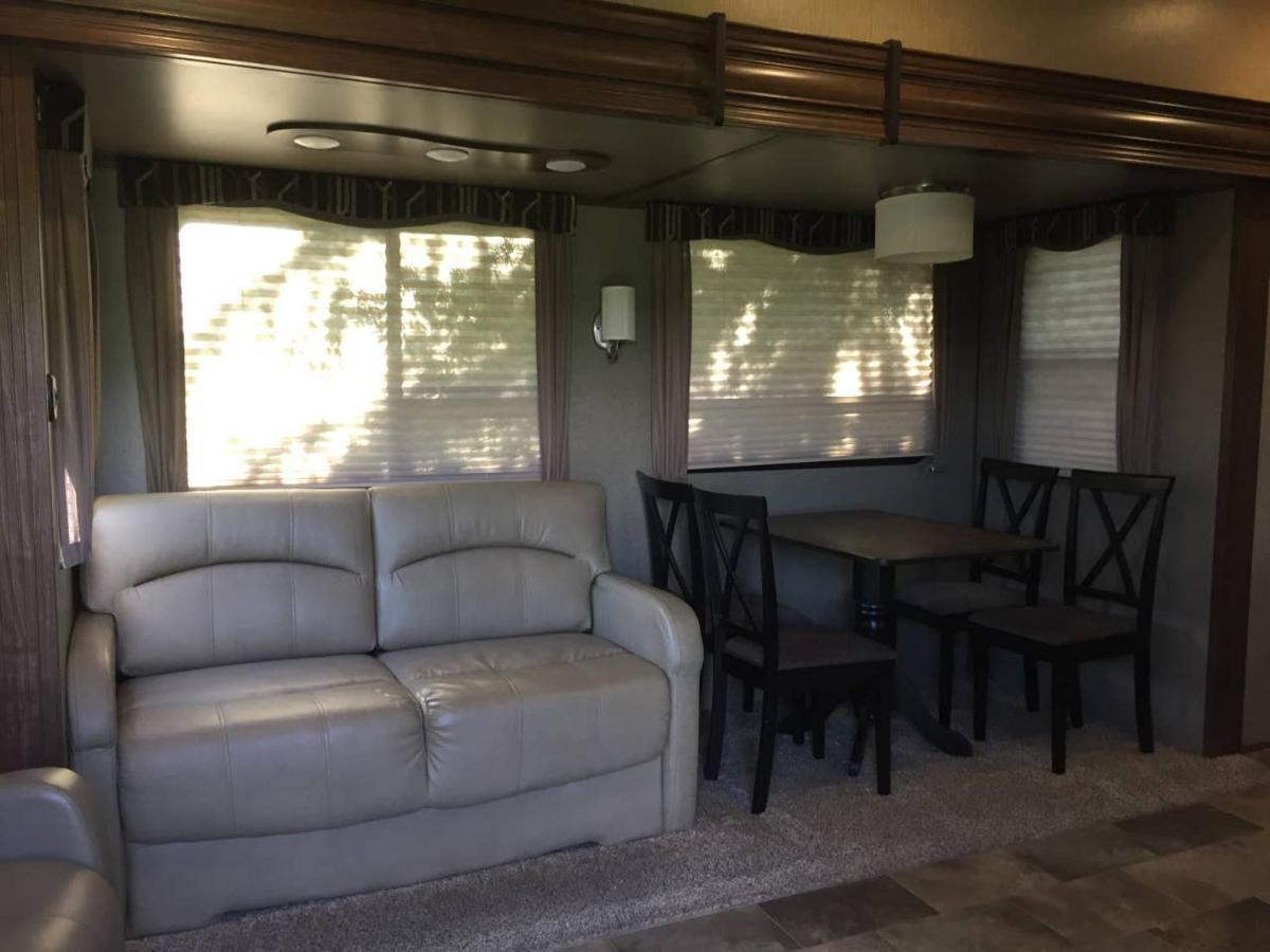Sequoia Forest Retreat Badger 外观 照片